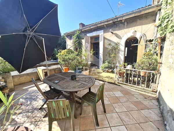 En exclusivité - Duplex T5 avec terrasse : Secteur Capelette (13010)