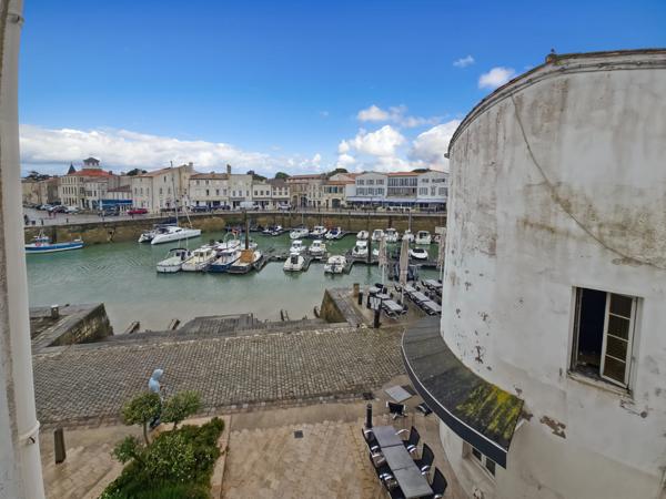 Appartement
         3 pièces
        - 50 m²