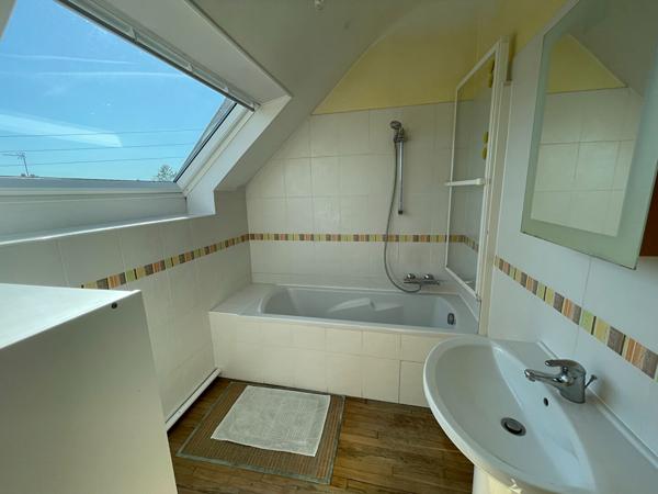 MAISON 7 PIECES NANTES - DALBY - GARE NORD , Nantes MAISON 7 PIECES NANTES - DALBY - GARE NORD , Nantes