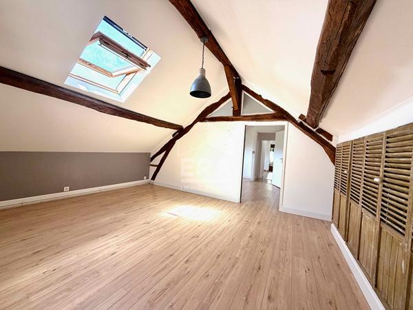 Maison 6 pièces à louer à Laval-en-Brie - Réf 1520