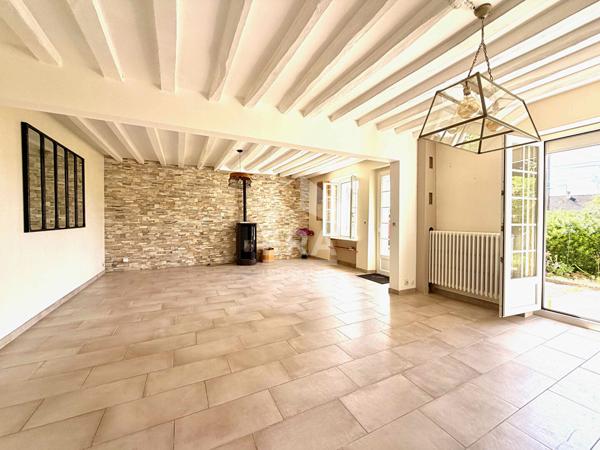Maison 6 pièces à louer à Laval-en-Brie - Réf 1520