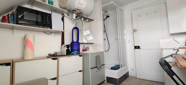 Chambre de Bonne au cœur de Paris 3e Arr. 75003