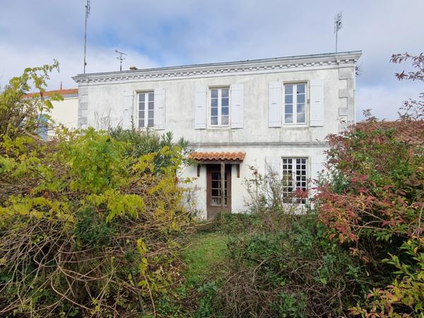 Maison à vendre 6 pièces THAIRE (17)