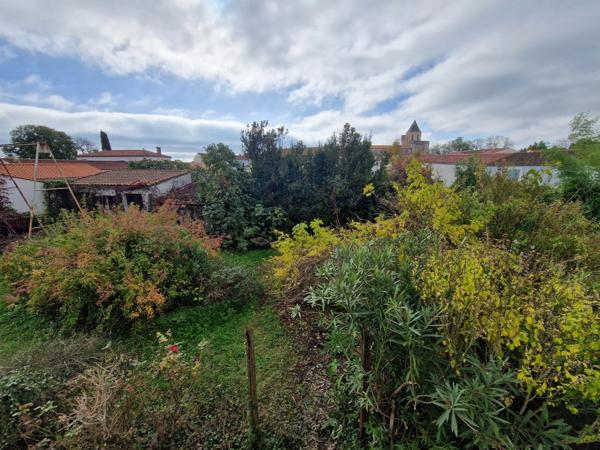 Maison à vendre 6 pièces THAIRE (17)