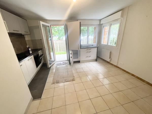 Maison
         4 pièces
        - 55 m²
