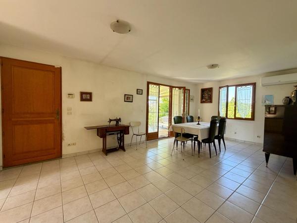 2 Maisons sur parcelle de 1944 m2