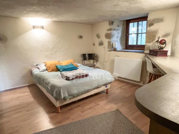 Maison de caractère 160 m² – Charme et volumes généreux