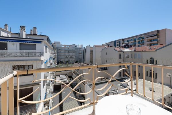 Appartement 2 pièces Nice Carré d'Or