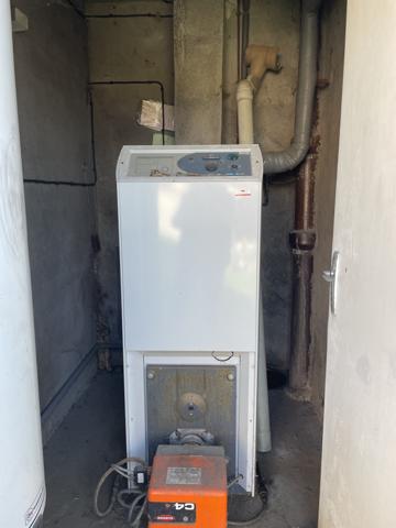 Maison T4 sur grand terrain avec dépendances