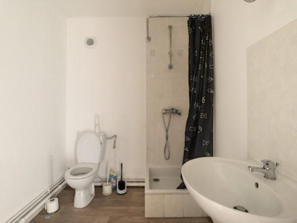 STRASBOURG Ganzau - Joli F1 avec parking