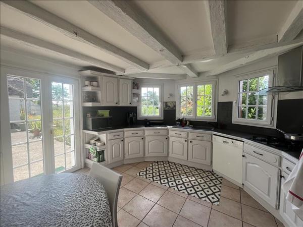 Maison à vendre |  Loches |  7 pièces | 153 m²