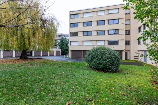 Appartement à vendre 5 pièces, Chamalières (63), 118 m2, 3 chambres, balcon, garage, cave, ascenseur, jardin résidentiel