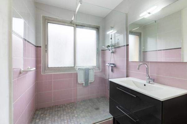 Appartement à vendre 5 pièces, Chamalières (63), 118 m2, 3 chambres, balcon, garage, cave, ascenseur, jardin résidentiel