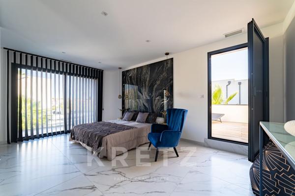 Villa contemporaine en bord de mer