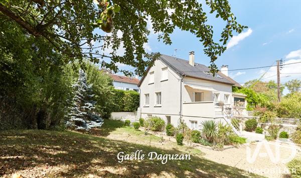 Maison à vendre 6 pièces 160 m² Bougival