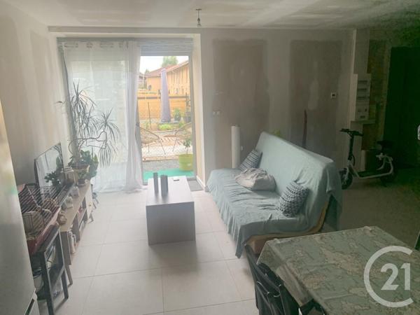 Maison à vendre  4 pièces - 66,04 m2 GENOUILLEUX - 01