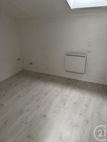 Maison à vendre  4 pièces - 66,04 m2 GENOUILLEUX - 01