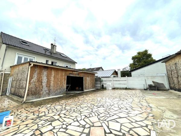 Maison à vendre 7 pièces 233 m² Vaires-sur-Marne