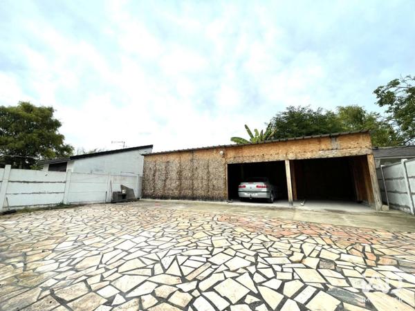 Maison à vendre 7 pièces 233 m² Vaires-sur-Marne