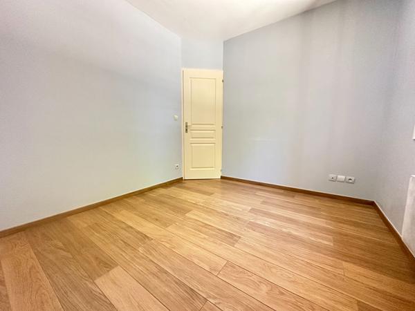 Appartement 2 pièces à louer à Combs-la-Ville - Exclusivité Guy Hoquet