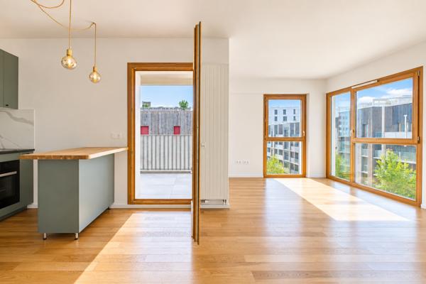 Appartement
         3 pièces
        - 63 m² Exclusivité 325 000 € *