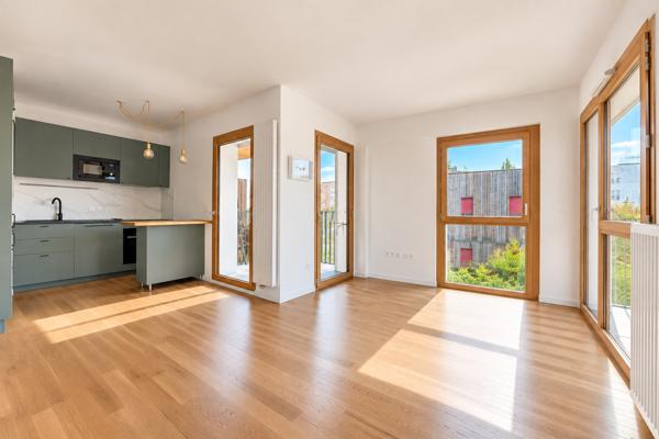 Appartement
         3 pièces
        - 63 m² Exclusivité 325 000 € *