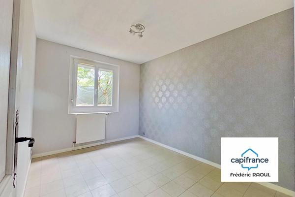 Maison de plain-pied, fonctionnelle, 5 chambres