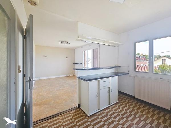 Maison 88 494 € Saint-Amand-Montrond 2 p 40,5 m² DPE E