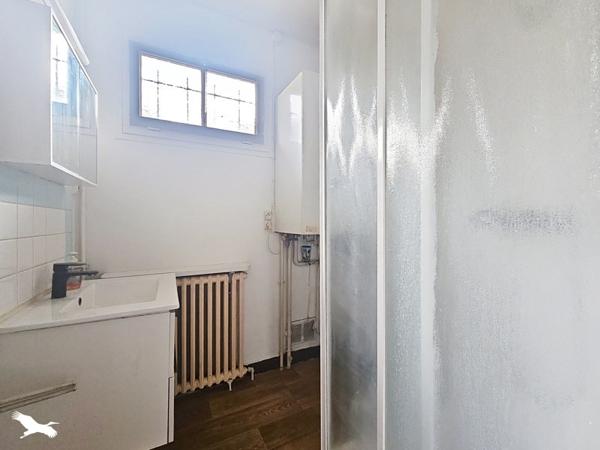 Maison 88 494 € Saint-Amand-Montrond 2 p 40,5 m² DPE E