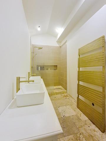 Une maison où l’on imagine déjà les dimanches en famille.