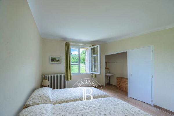 Céreste-en-Luberon, Maison 9 Chambres -  310 m² à vendre