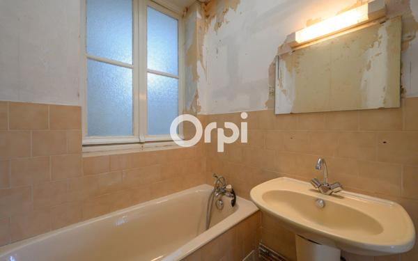 Maison à vendre    3 pièces •  Valenciennes