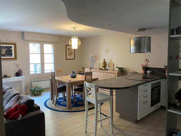 Appartement Laval 3 pièces 84 m²