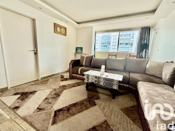 Appartement 4 pièces de 80 m² à Saint-Pierre-des-Corps (37700)