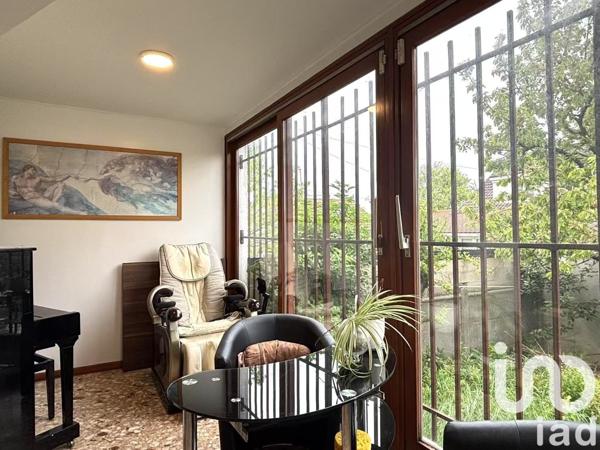 Maison 5 pièces de 167 m² à Le Blanc-Mesnil (93150)