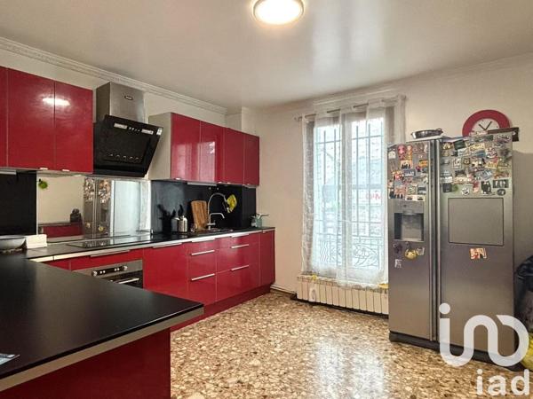 Maison 5 pièces de 167 m² à Le Blanc-Mesnil (93150)