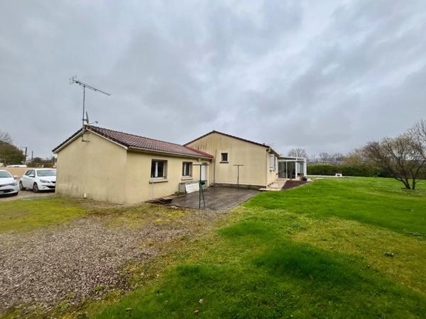 Belle maison de plain-pied avec piscine et terrain de 2000 m², au calme et sans vis-à-vis à Montauban (82)