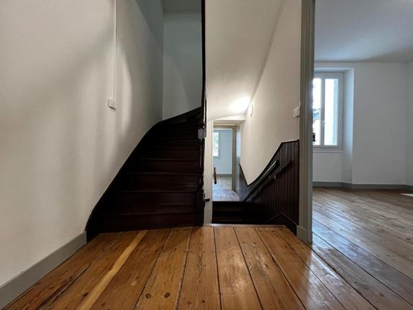 Maison de ville 135 m² 9 pièces