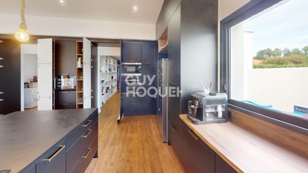 Grande maison contemporaine de 187 m2 à Mimizan