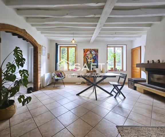 Maison ancienne pleine de charme proche Ezy sur eure, au calme absolu