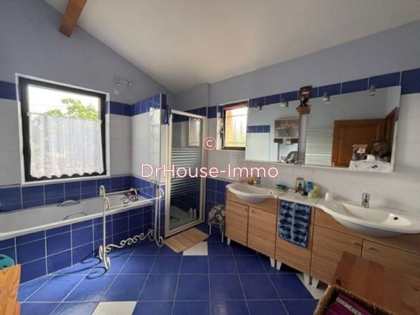 Maison à vendre 8 pièces de 210 m²