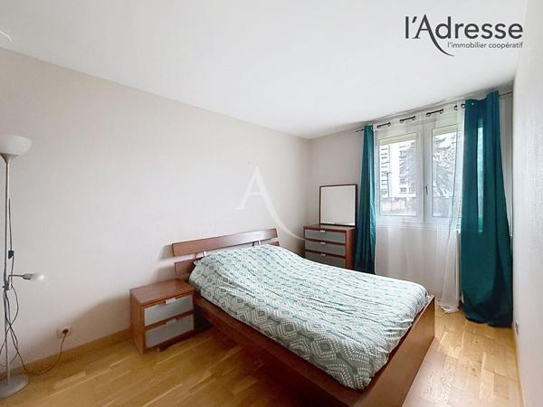 Appartement Courbevoie 2 pièce(s) 36 m2/Meublé / Cave