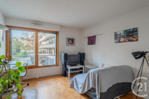Appartement à vendre  2 pièces - 39,60 m2 PARIS - 75011