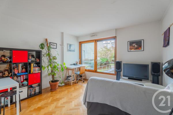 Appartement à vendre  2 pièces - 39,60 m2 PARIS - 75011