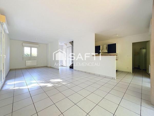SAINT-MÉDARD-EN-JALLES – MAISON 3 CHAMBRES AVEC GARAGE ET JARDIN AU CALME