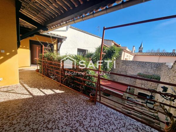 MAISON DE VILLAGE D'ENVIRON 331M², COUR ET GARAGE