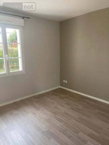 Maison à louer à Neuville-sur-Brenne dans l'Indre-et-Loire (37110), ref : 37007-L439