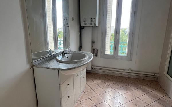 Appartement à vendre    3 pièces • 55 m2 Chelles