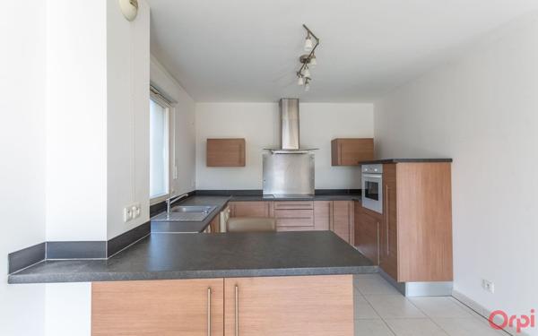 Appartement à vendre    2 pièces • 54,39 m2 Sainte-Geneviève-des-Bois