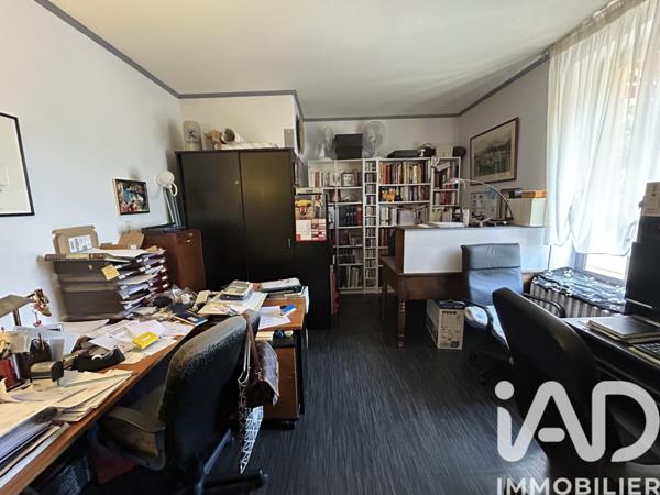Immeuble à vendre 488 m² Torcy